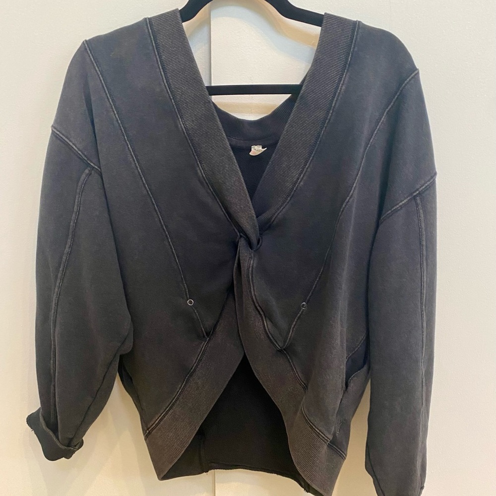 Black Cropped Sweater